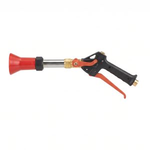 turbo agricultural sprayer gun with red cone nozzle